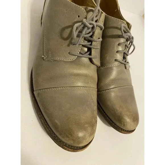 Frye Men’s Leather Dress Shoes Derby Sz 11 D Gray Beige  Distressed Capped Toe - Picture 12 of 13